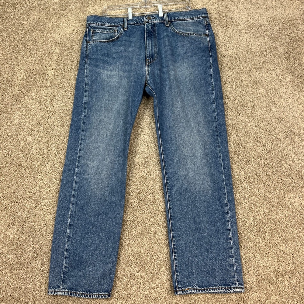 Levis 505 Jeans Mens 38x30‎ Medium Wash Denim Straight Leg 5 Pocket Classic EUC